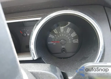 2008 Ford Mustang z USA, uszkodzony, nr VIN 1ZVHT80N985155422